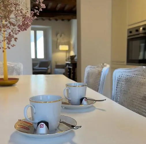 Tuscany Design 아파트 피에트라산타