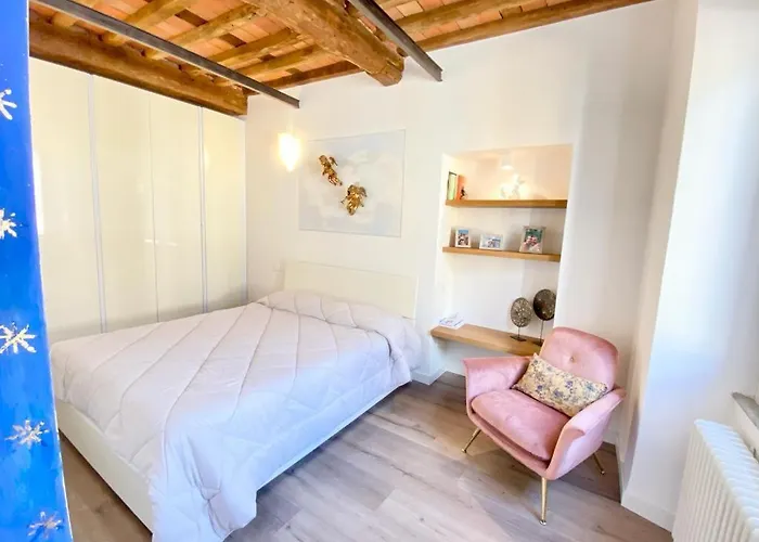 Tuscany Design 아파트 피에트라산타